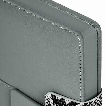 Ежедневник недатированный А5 138х213 мм, BRAUBERG "Safari", под кожу, магнит, 160 л., Snake, серый, 116594