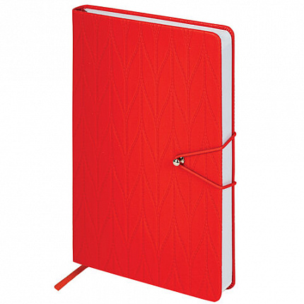 Ежедневник недатированный А5 138х213 мм, BRAUBERG "Braided", под кожу, гвоздик 160 л., красный, 116597