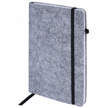 Блокнот А5 138x213мм BRAUBERG "Voylok" войлок, резинка, держатель, 80л клетка, серый, 117135