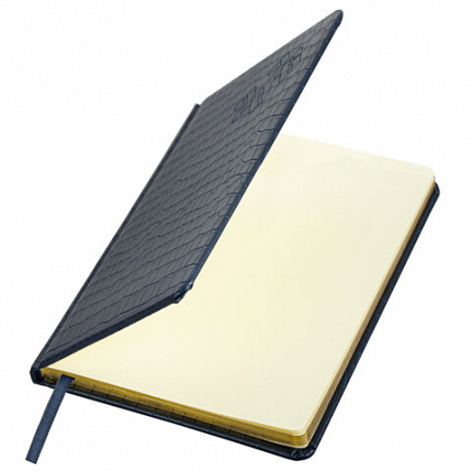 Еженедельник датированный 2026 А5 145х215 мм, BRAUBERG "Comodo", под кожу, темно-синий, 117167