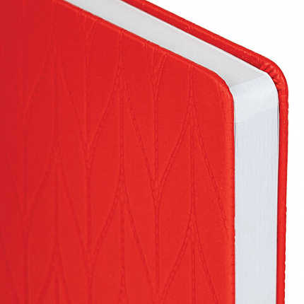 Ежедневник недатированный А5 138х213 мм, BRAUBERG "Braided", под кожу, гвоздик 160 л., красный, 116597