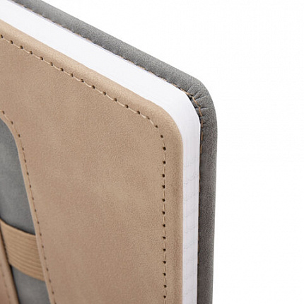 Блокнот А5 148x218 мм BRAUBERG "Assistant", под кожу, 80 листов, держатель, клетка, серый, 118632