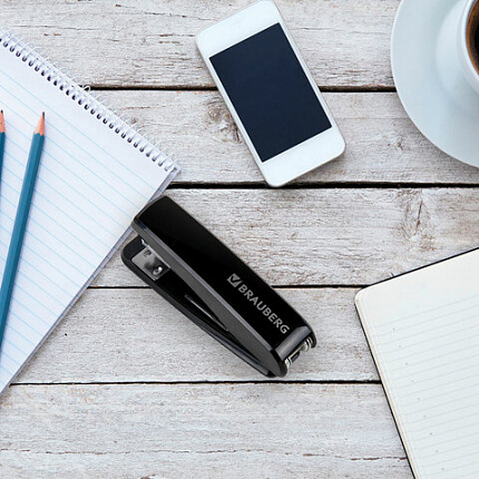 Степлер №24/6, 26/6 BRAUBERG "Standard", до 30 листов, черный, 272755