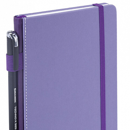 Блокнот А5 135x212мм BRAUBERG "Soft touch" под кожу, резинка, держатель, 80л клетка, сиреневый, 117150