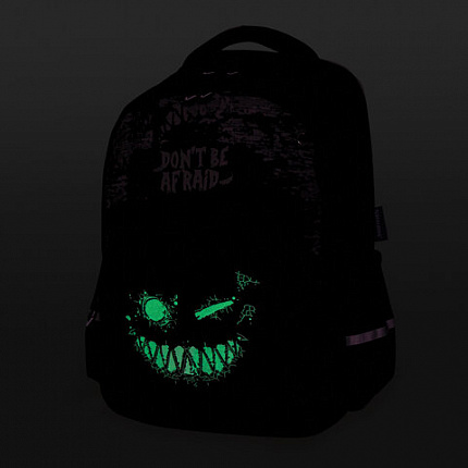 Рюкзак BRAUBERG SOFT, 2 отделения, 3 кармана, "Don't be afraid", СВЕТЯЩИЙСЯ, 40х31х15 см, 271364