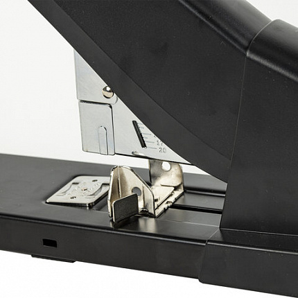 Степлер МОЩНЫЙ до 210 листов BRAUBERG "Heavy Duty Extra", скобы № 24/6-23/24, 270554