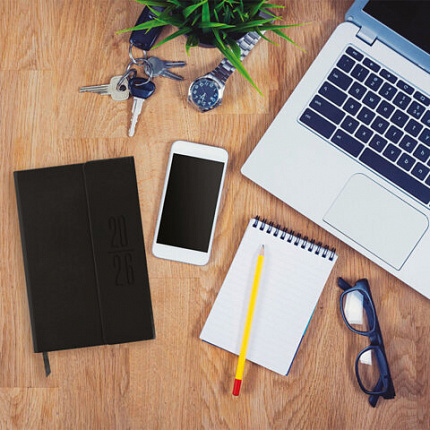 Ежедневник датированный 2026, А5, 138x213 мм, BRAUBERG "Towny", под кожу, клапан, черный, 117039